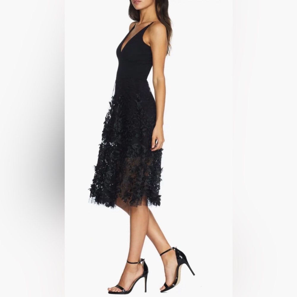 Dress The Population Darleen V-Neck Embroidered Mesh Cocktail Dress Black Small - Picture 6 of 17